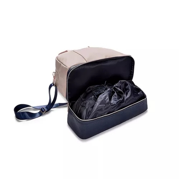 Caboodles NWT Beige & Black Weekender Travel Bag | Carry-On Overnight Tote - Picture 3 of 9